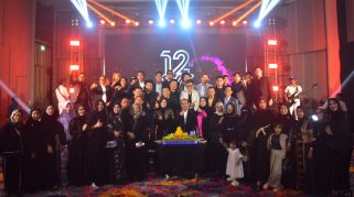 Rangkaian perayaan 12 tahun JK Owner Celebes (JKOC) resmi ditutup dengan selebrasi dan gala dinner setelah sebelumnya diawali rapat evaluasi serta penyusunan program kerja organisasi 2025–2026 dan kegiatan Wirid Bersama 100 anak yatim.