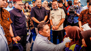 Bineka.co.id - Kepala BGN dan gubernur